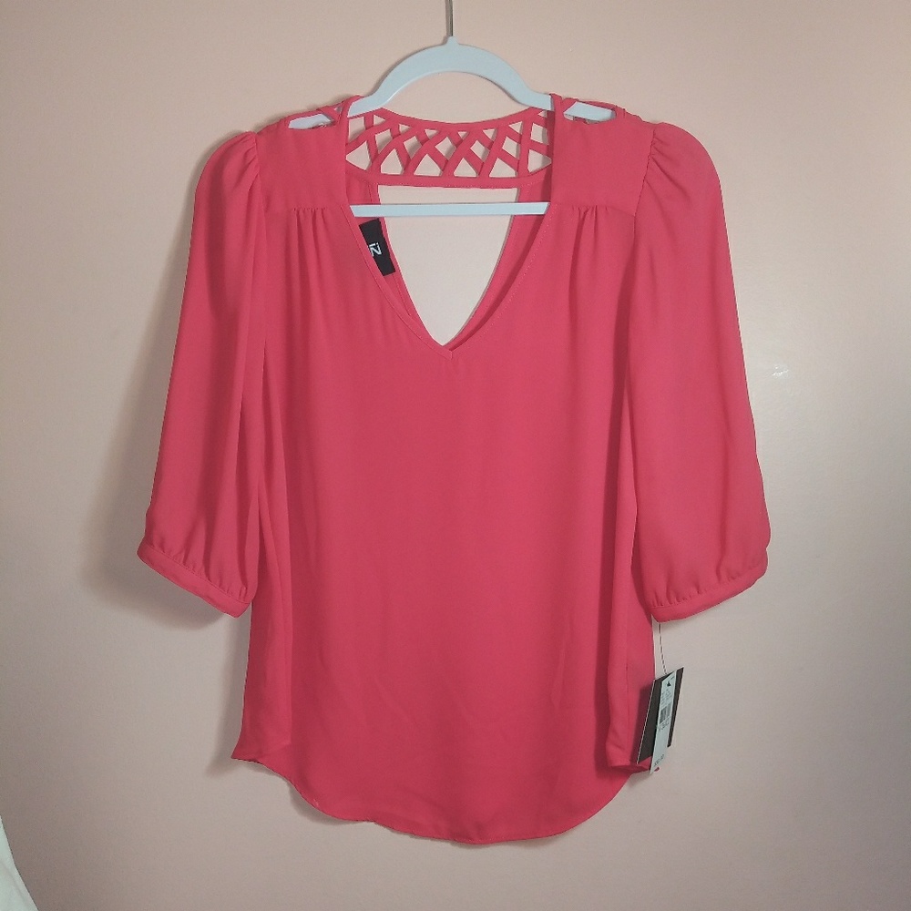 IZ Byer Lipstick color blouse  size XS